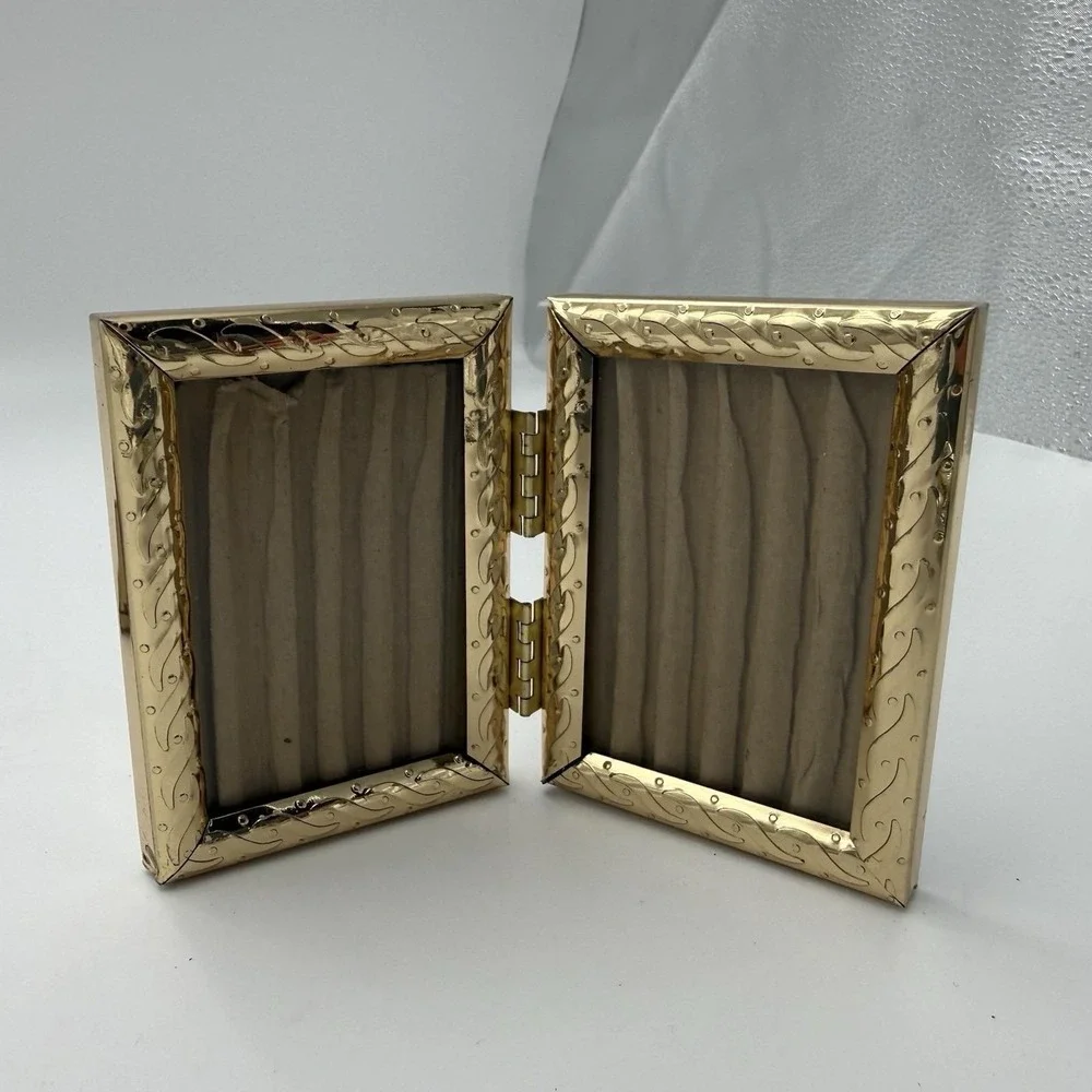 Lot 3 Vintage Gold Metal Picture Frame Ornate Bifold Wall Gallery Table Stand